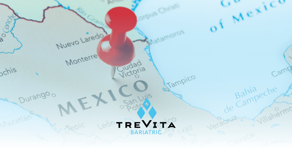 An illustration of the US and Mexico flags with an arrow pointing from the US to Mexico, symbolizing medical tourism.